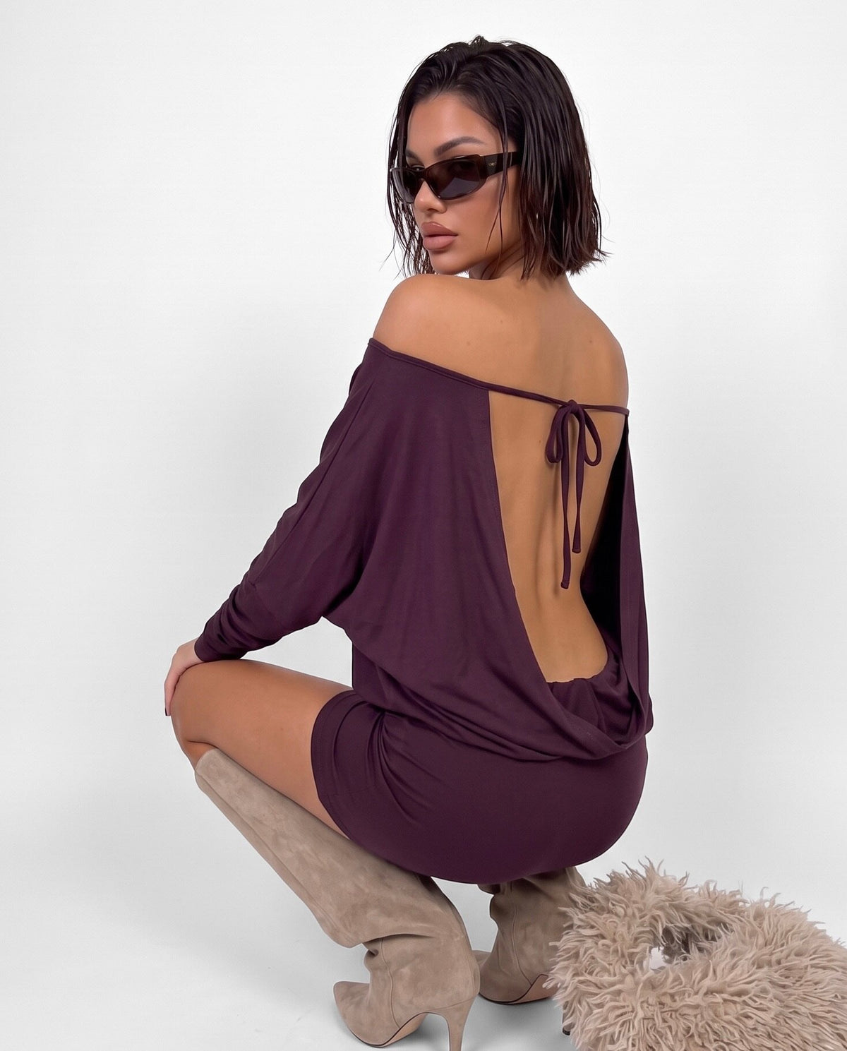 Abito Naked Back-Cherry Red