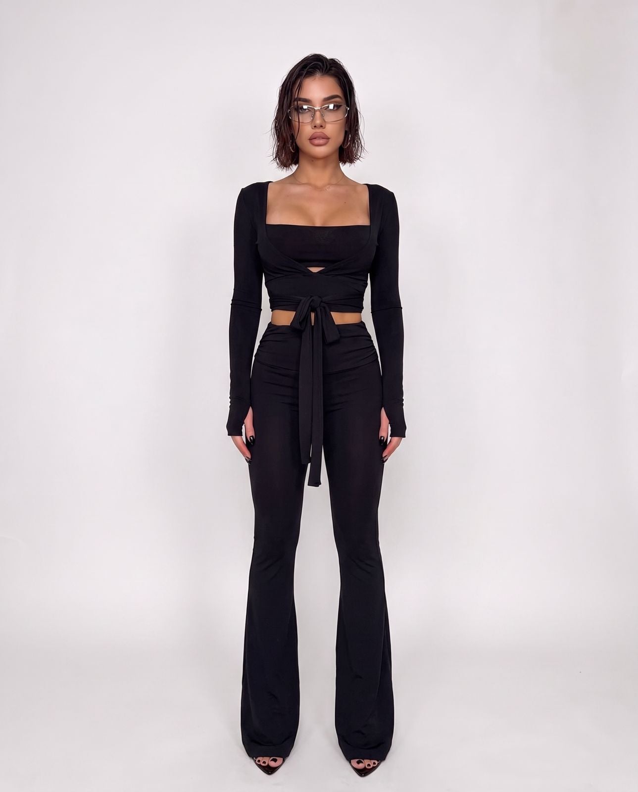 Set Self-Confident--Black
