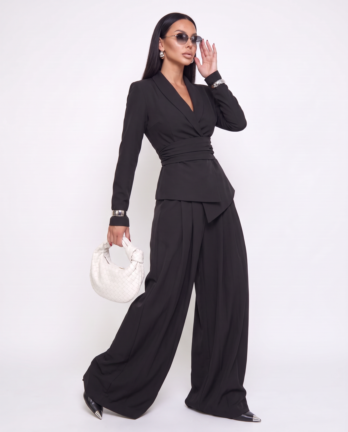 Traje sin botones